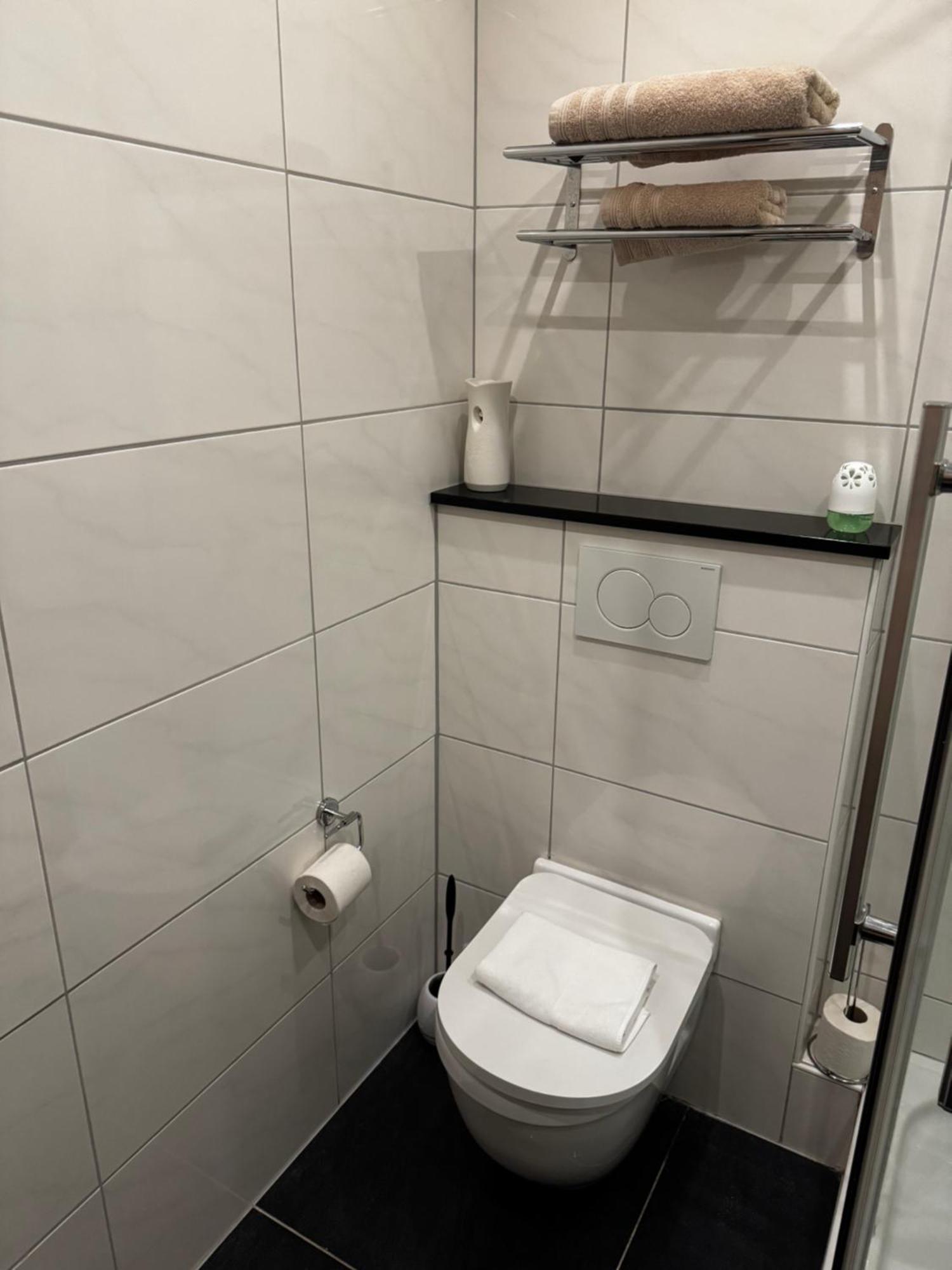 Hotel & Restaurant Brommler Muehle 갠젤트 외부 사진
