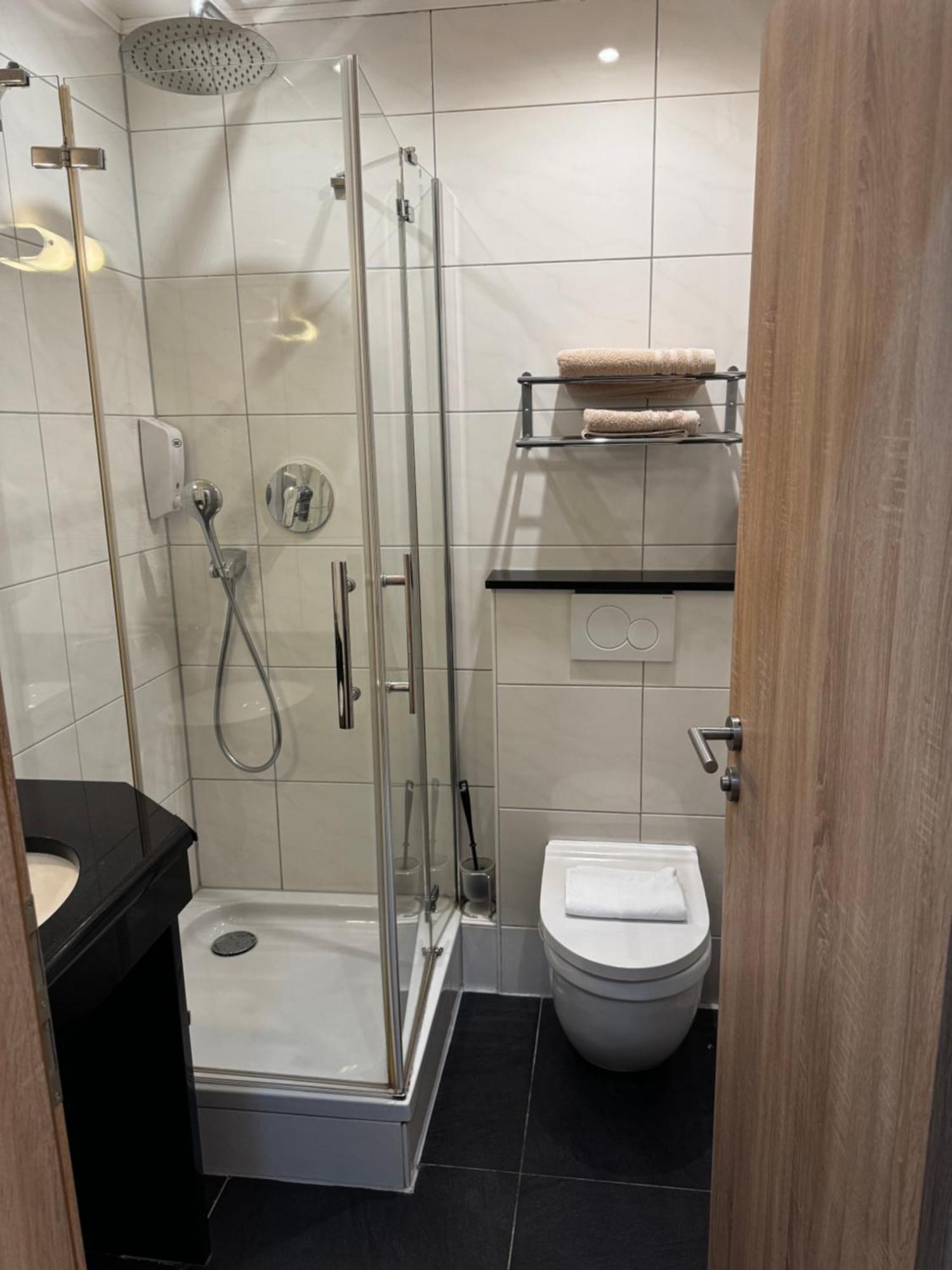 Hotel & Restaurant Brommler Muehle 갠젤트 외부 사진
